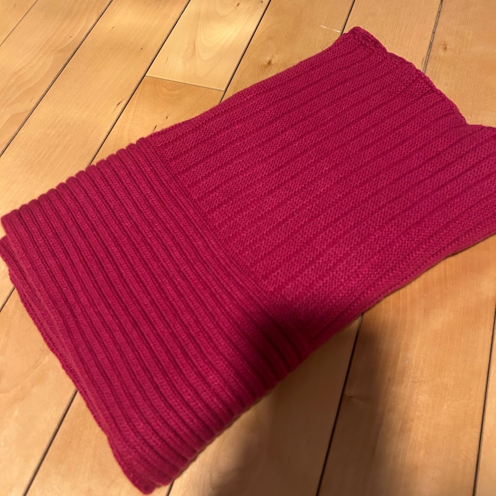 Woolrich Ribbed Knit Scarf in Deep Red